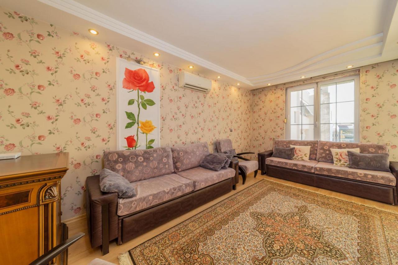 Lovely Flat With Sea View Near Beach In Muratpasa Анталия Екстериор снимка